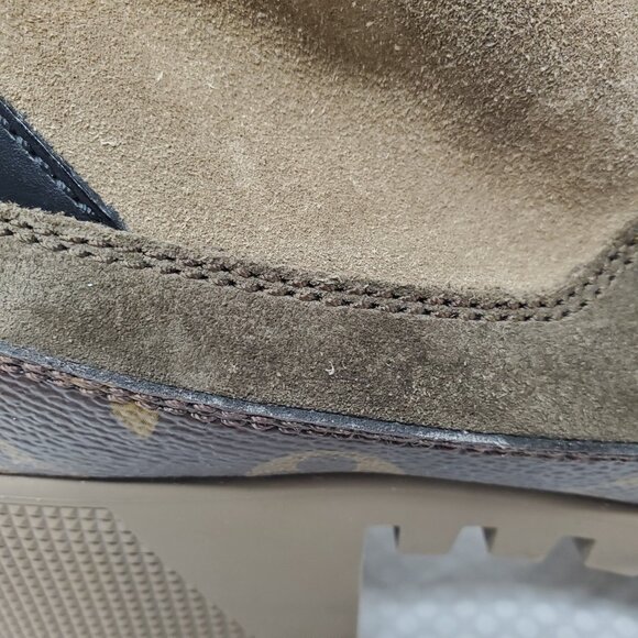 Louis Vuitton Women's Laureate Platform Desert Boots Leather w/ Suede - (38 1/2) - Picture 13 of 16